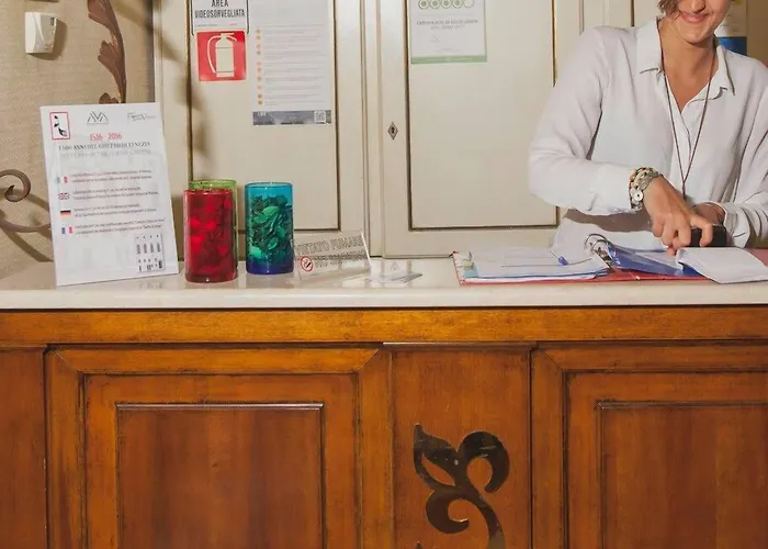 巴巴里戈酒店 招待所 3*