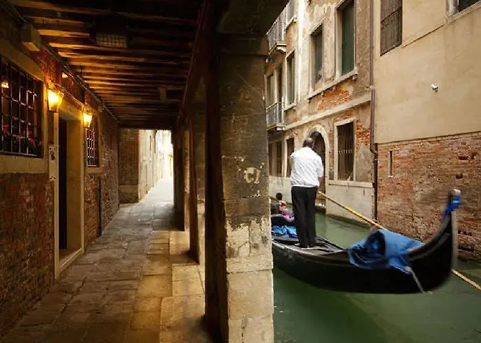 巴巴里戈酒店 3* 威尼斯